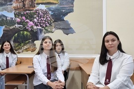 Бургас - Професионална гимназия по туризъм  "Проф. д-р Асен Златаров" - участие в инициативата "Светилник"