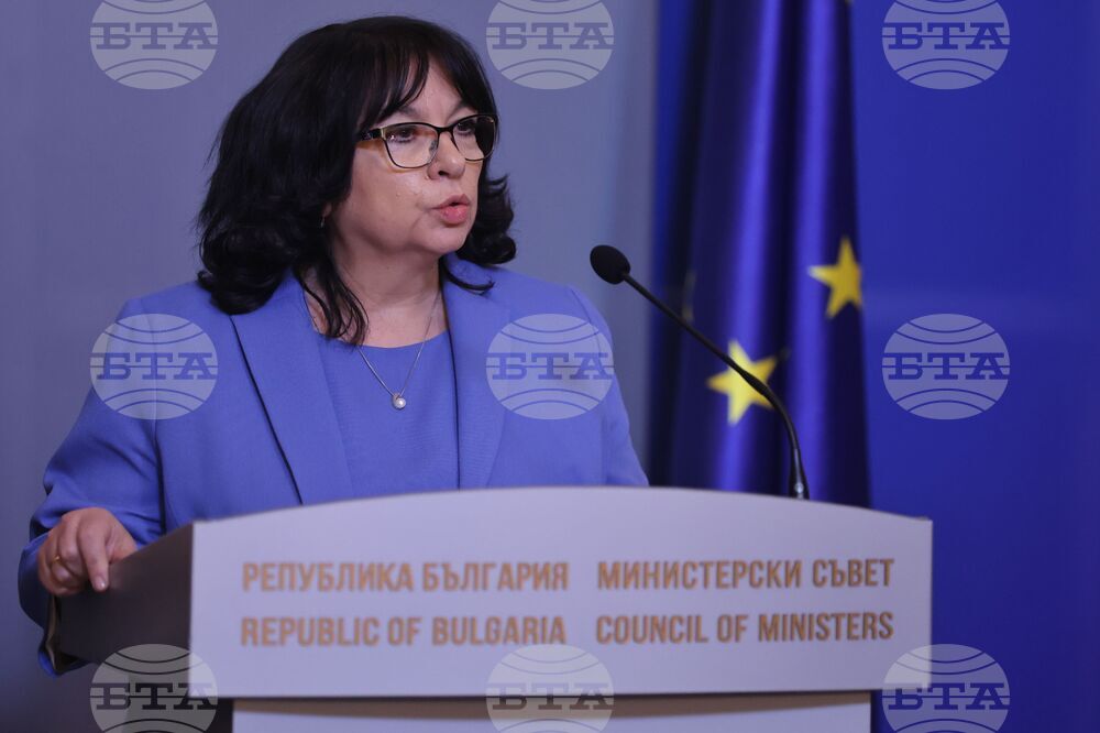 Бюджетната процедура е в ход, призовавам за търпение, каза министър Теменужка Петкова