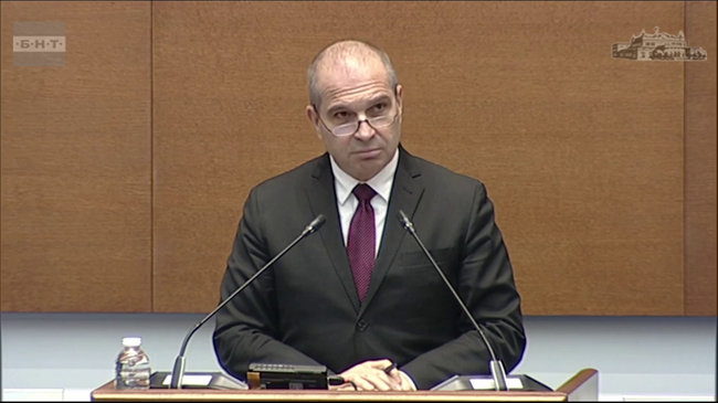 Корупцията в автомобилната администрация е системен проблем, който аз подцених, и повече няма да подценявам, заяви Гроздан Караджов