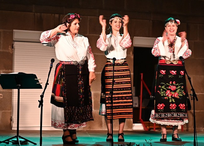 Българо-френското трио „Оренда“ ще изнесе днес концерт в Шенов, Франция