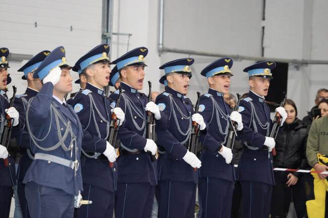 Курсантите от 79-ия випуск на Висшето военновъздушно училище „Г. Бенковски“ положиха военна клетва