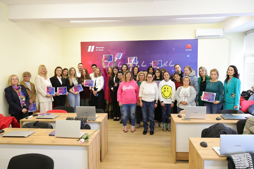 ВУТП: Младежи от фондация „Светът на Мария“ се присъединяват към обучителната програма „Women in Tech”