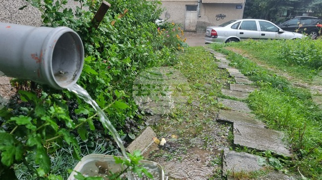 В Търговищко от тази нощ до момента са паднали над 40 литра на квадратен метър дъжд 