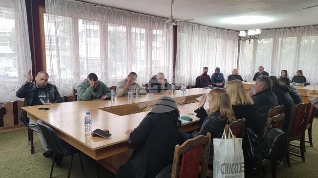 Общинският съвет в Кочериново реши размерът на таксата за битови отпадъци да се формира чрез критерии „на ползвател“ от 1 януари 2027 г.