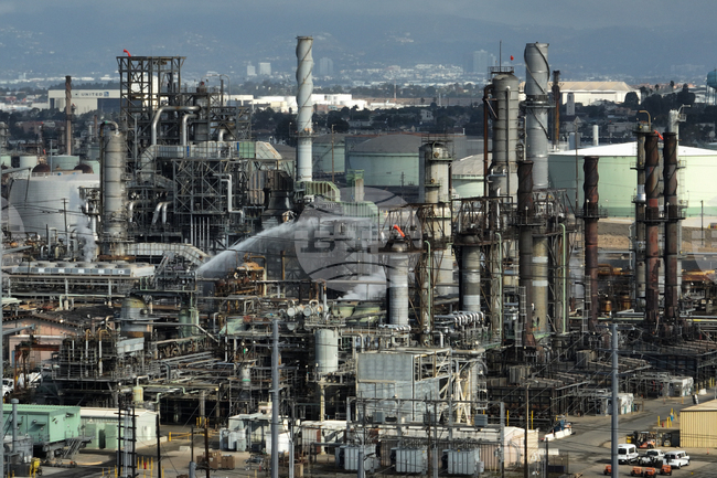 Главният прокурор на щата Мичиган заведе дело срещу петролни компании заради ограничаване на конкуренцията от ВЕИ