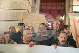 Сърбия - Народен театър - актьори - протест