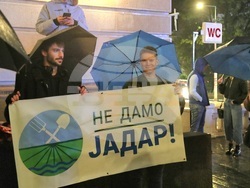 Сърбия - Народен театър - актьори - протест