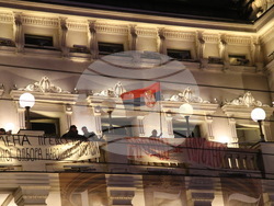 Сърбия - Народен театър - актьори - протест