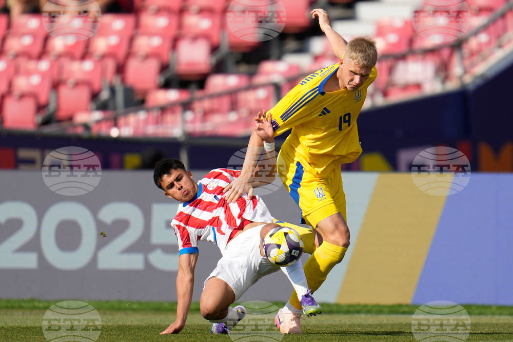 Ukraine Paraguay U20 WCup Soccer