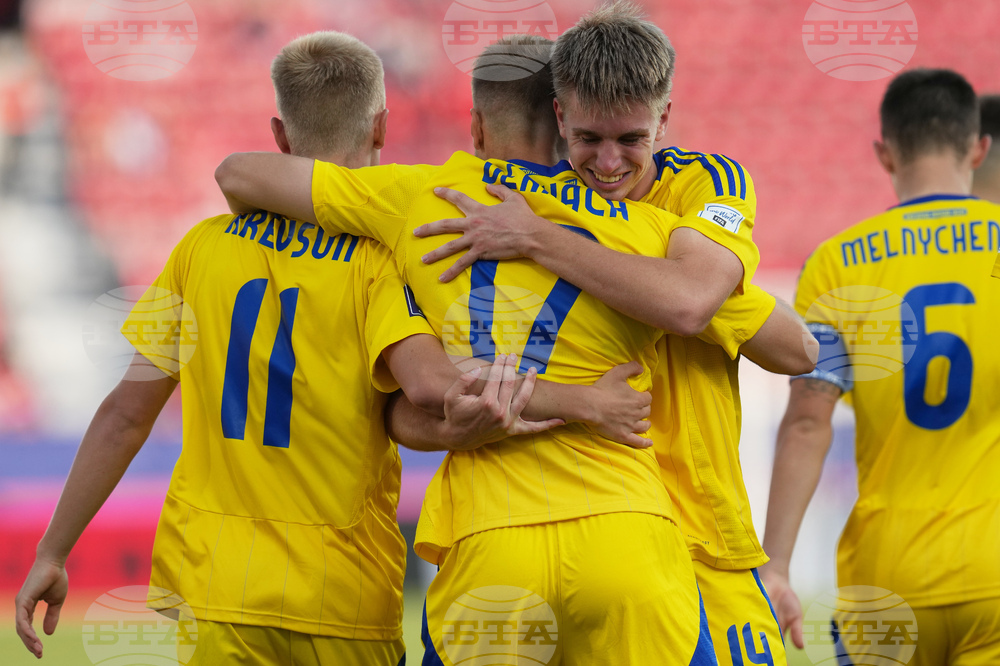 Ukraine Paraguay U20 WCup Soccer