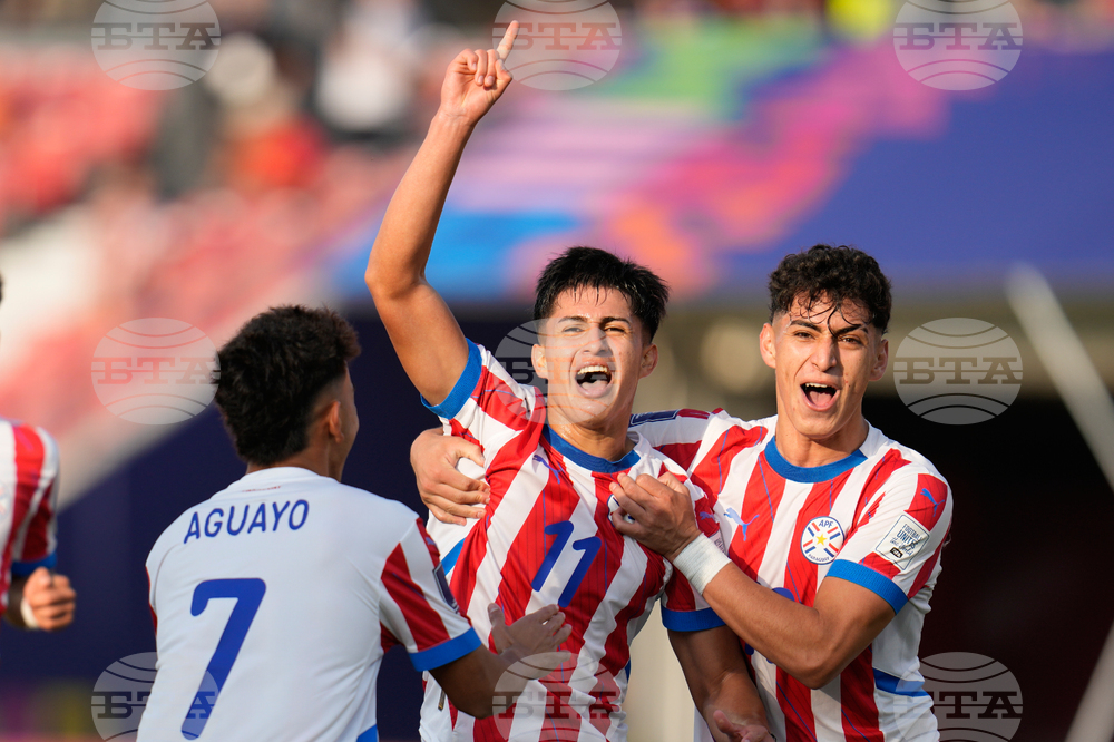 Ukraine Paraguay U20 WCup Soccer