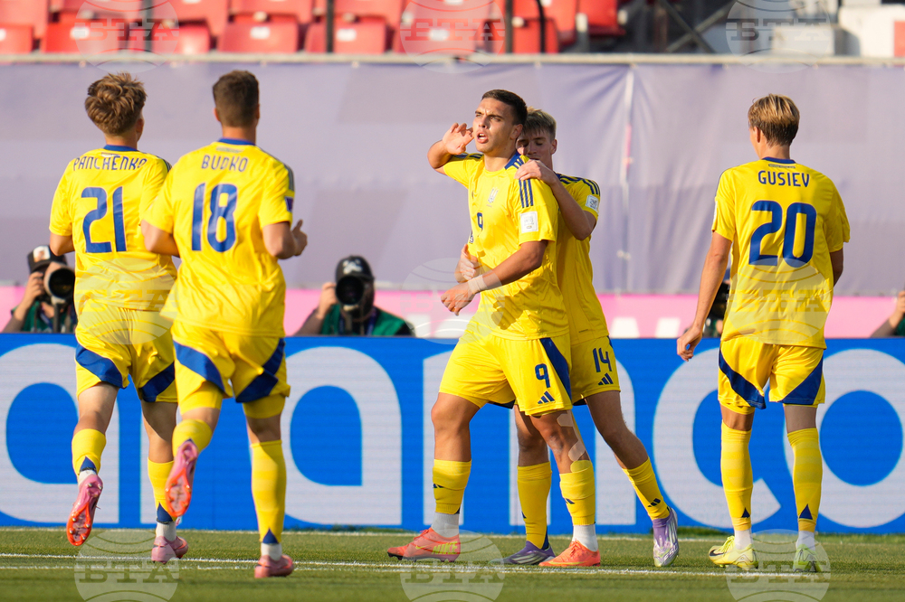Ukraine Paraguay U20 WCup Soccer