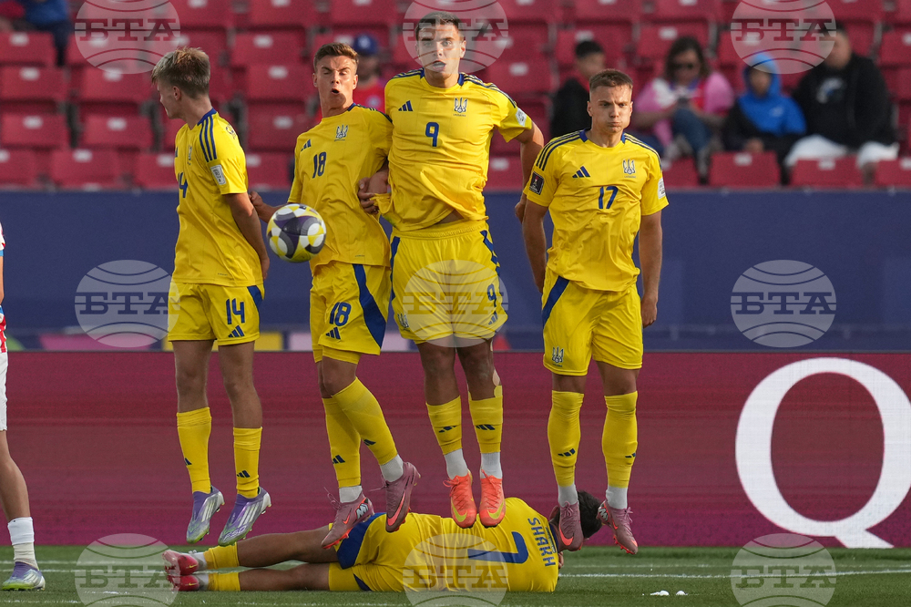 Ukraine Paraguay U20 WCup Soccer