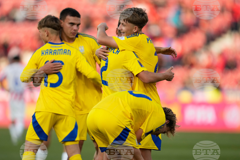 Ukraine Paraguay U20 WCup Soccer
