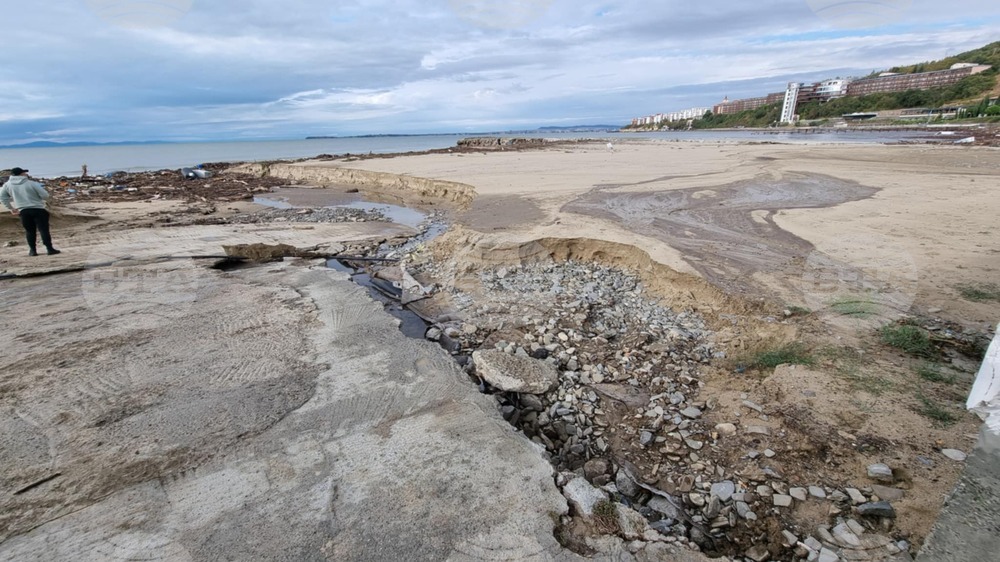 Ваканционно селище Елените - наводнения - обстановка