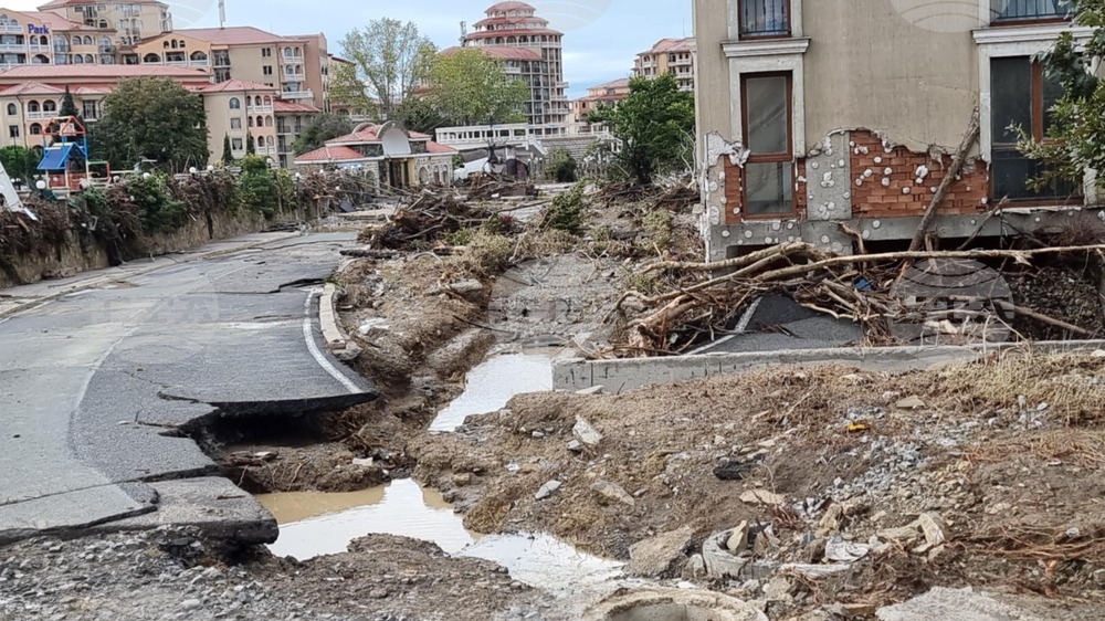 Ваканционно селище Елените - наводнения - обстановка