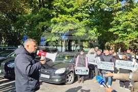 Пловдив - протест - клиника „Медикус Алфа“