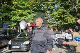 Пловдив - протест - клиника „Медикус Алфа“