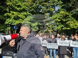 Пловдив - протест - клиника „Медикус Алфа“