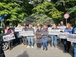 Пловдив - протест - клиника „Медикус Алфа“