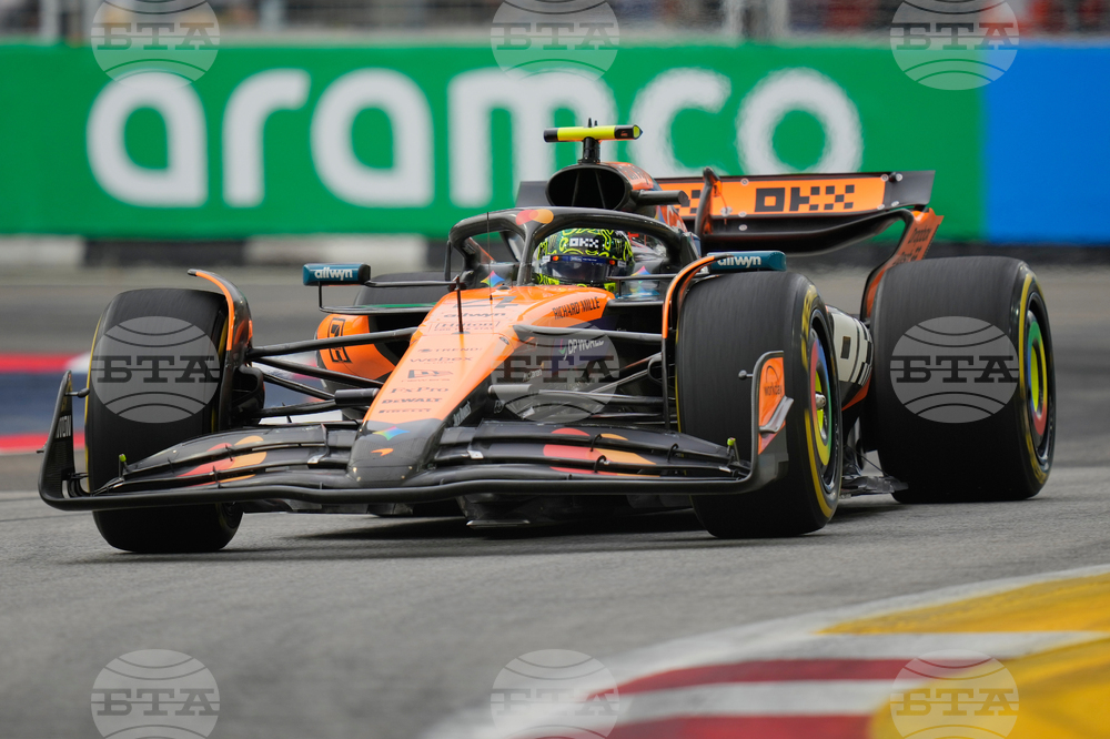 Singapore F1 GP Auto Racing