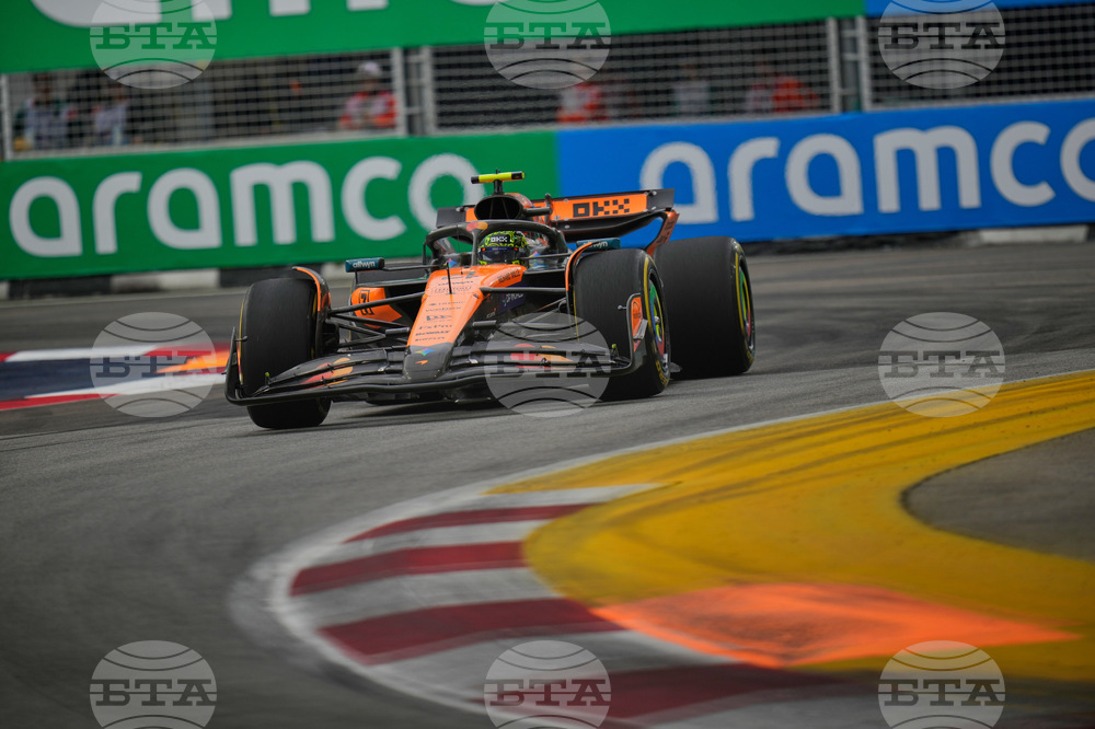 Singapore F1 GP Auto Racing