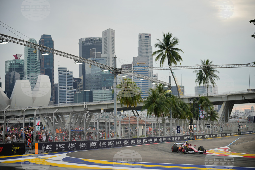 Singapore F1 GP Auto Racing