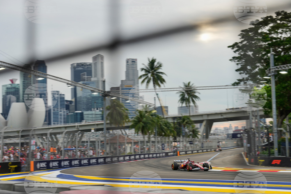 Singapore F1 GP Auto Racing