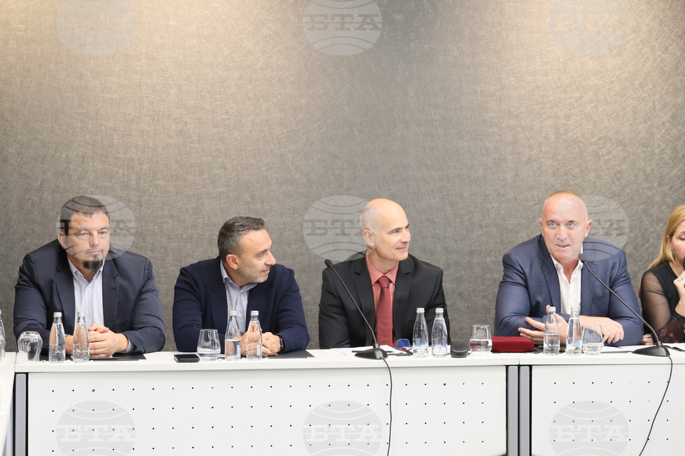 Bulgarian Private Bailiffs Propose Handling Small Debts Out of Court First