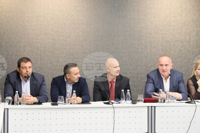 Bulgarian Private Bailiffs Propose Handling Small Debts Out of Court First