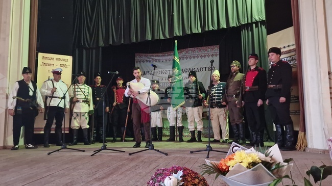 С топовни гърмежи, изложби и концерт в разградското село Топчии отбелязаха 130 години читалищно дело