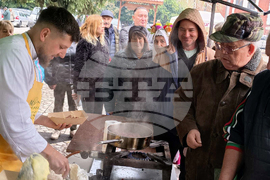 Село Нова Черна - Фестивал на мамалигата