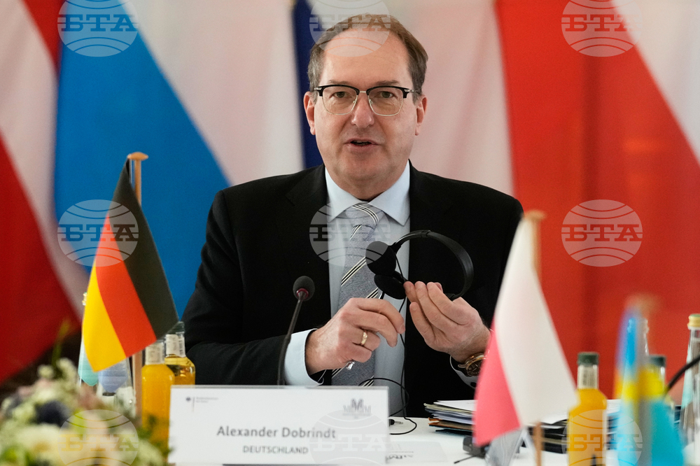 Повечето германци подкрепят по-строгата миграционна политика на правителството