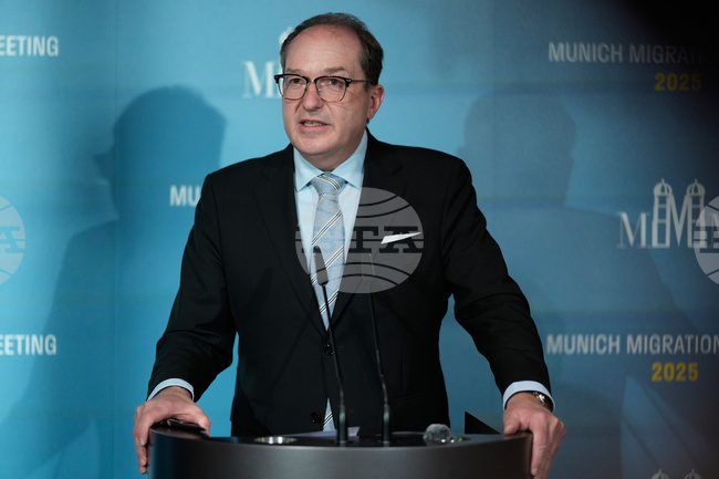 Все по-малко хора търсят убежище в Германия, съобщи вътрешното министерство