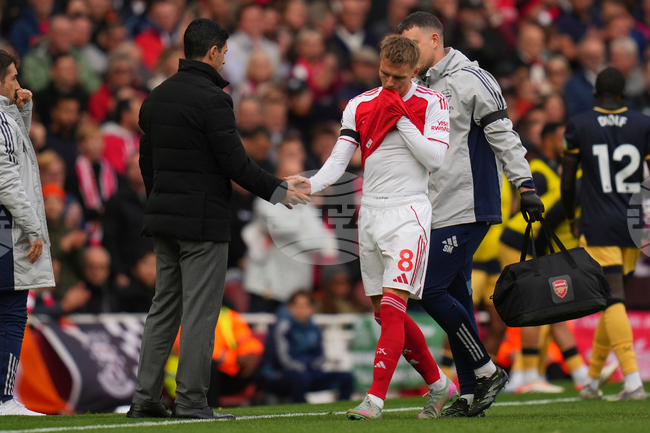 Йодегор от Арсенал се оттегля от състава на Норвегия поради контузия на връзките