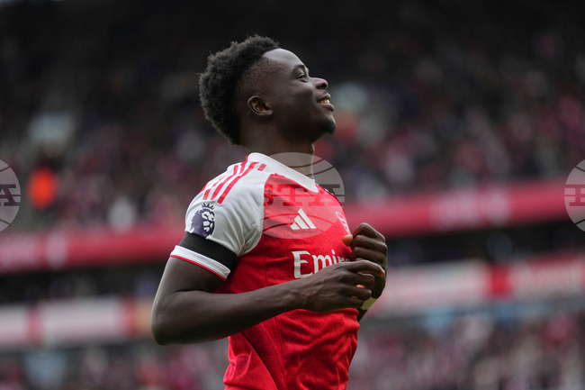 Букайо Сака разкри, че е получил послание от Тиери Анри преди мача на Арсенал срещу Уест Хям
