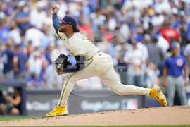 NLDS Cubs Brewer Baseball