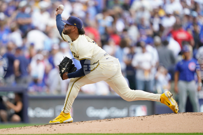 NLDS Cubs Brewer Baseball