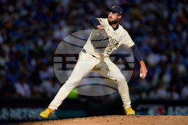 NLDS Cubs Brewers Baseball