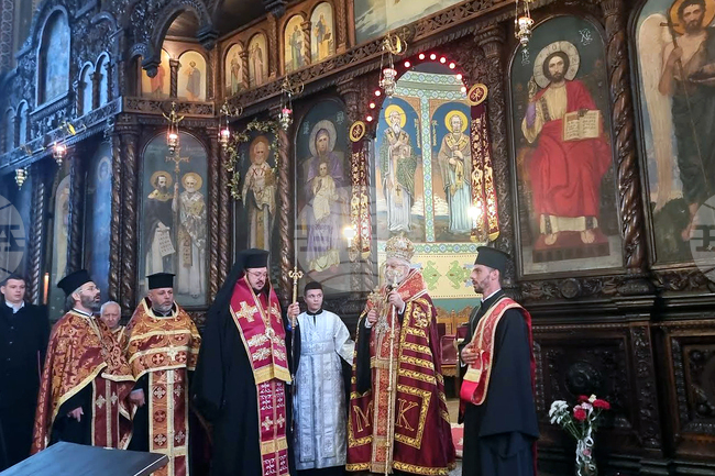 Когато настъпи 5 октомври, Стара Загора засиява в светлината на своята памет и вяра, каза митрополит Киприан 