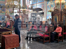 Шумен - църква - „Свети Три Светители“ - неделна служба