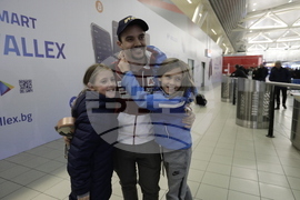 Летище София - Алберт Попов - посрещане