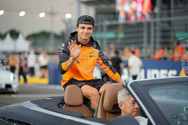 Singapore F1 GP Auto Racing