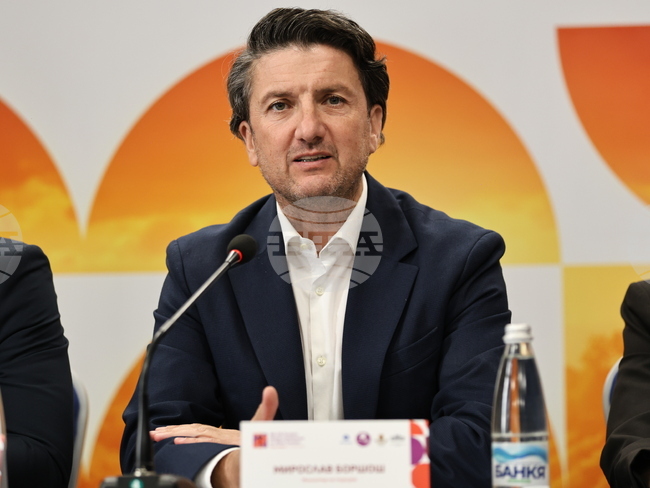 Провеждането на 9-ата Глобална конференция за винен туризъм в България е гарант, че страната ще се утвърди като важна дестинация, каза министър Боршош