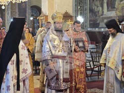 Видин - митрополит Пахомий - литургия - катедрален храм