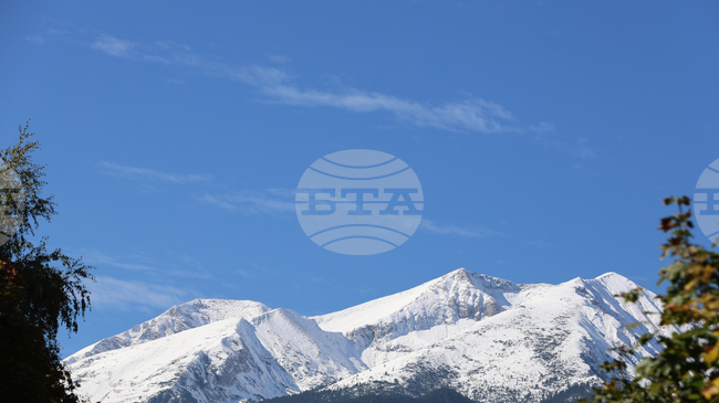 Отлични са условия за туризъм в планините днес, съобщиха от Планинската спасителна служба на БЧК 