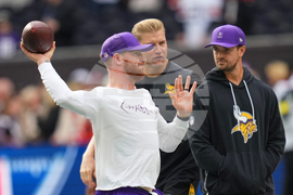 Vikings Browns Football