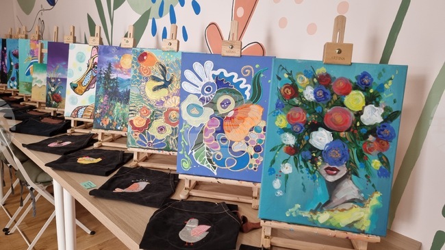 В Ден на отворените врати смолянчани разгледаха арт пространство „Гнездото“ в града 