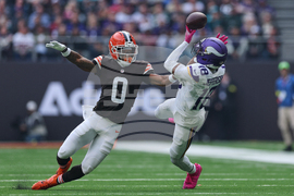 Vikings Browns Football