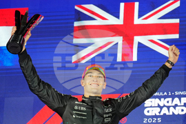 Singapore F1 GP Auto Racing